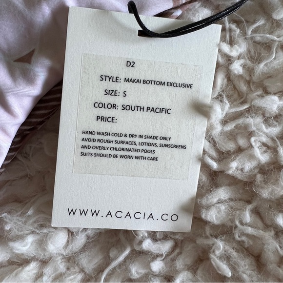 ACACIA Makai bottom in South Pacific - Picture 2 of 2